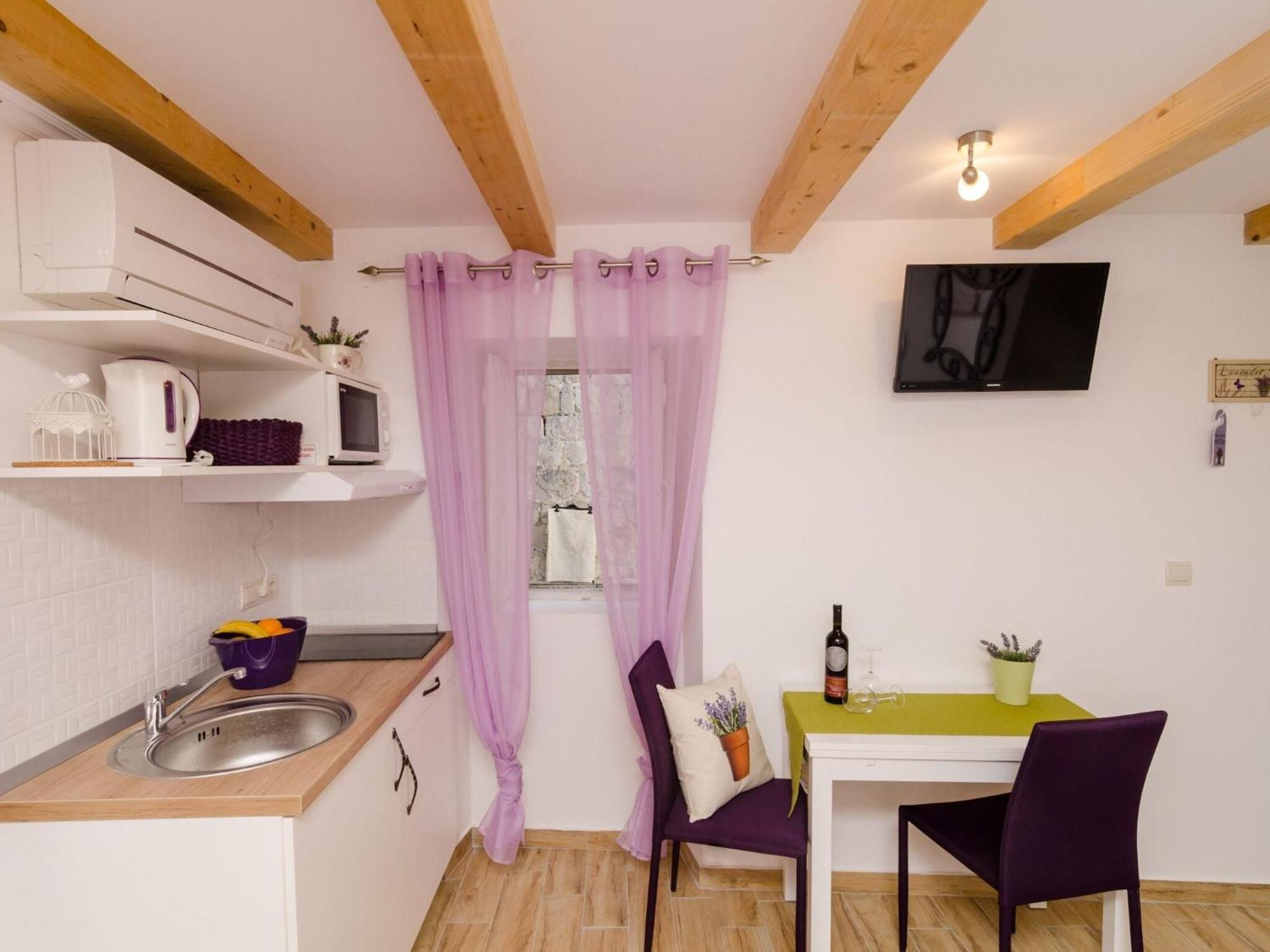 Lavender Garden Apartments - Studio Apartment Ground Floor - Apt 1 Dubrovnik Bagian luar foto